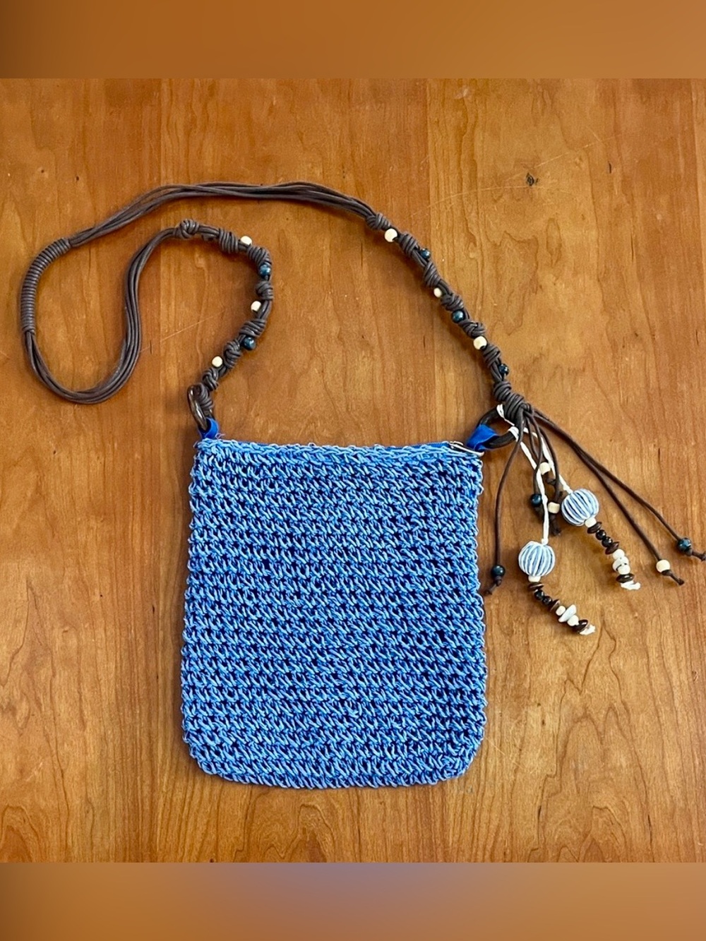 Vintage Crochet Crossbody Bag. Handcrafted w/Bead Accents & Zipper Closure.